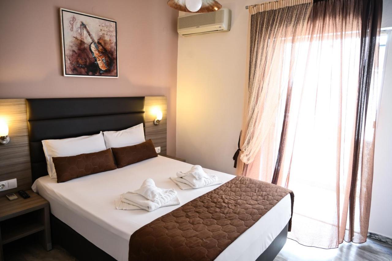 Hotel Kostas Olympiakí Aktí Extérieur photo