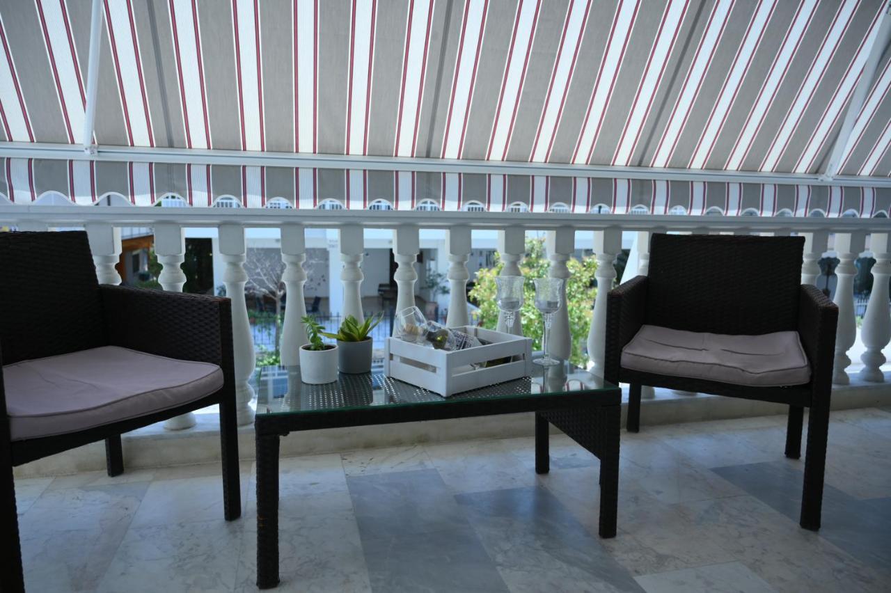 Hotel Kostas Olympiakí Aktí Extérieur photo
