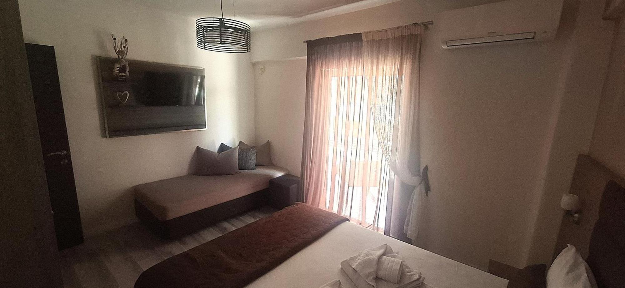 Hotel Kostas Olympiakí Aktí Extérieur photo